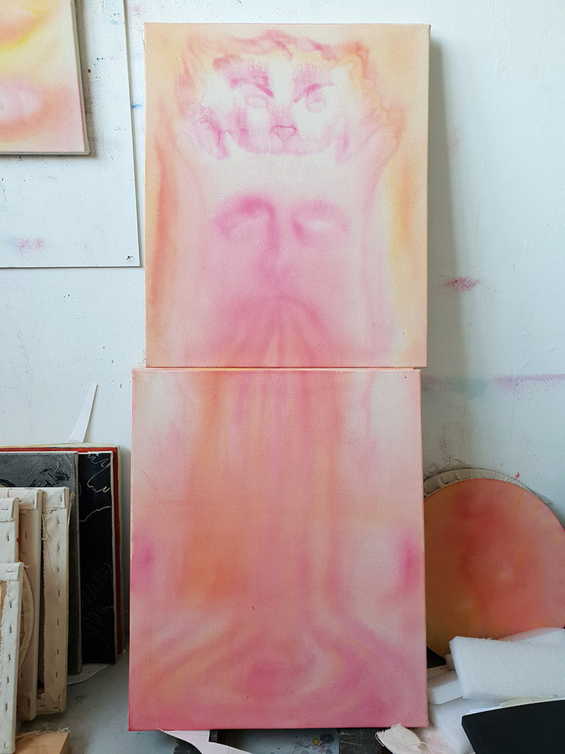 22